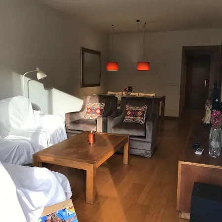 Comodo Y Amplio Apartamento En *